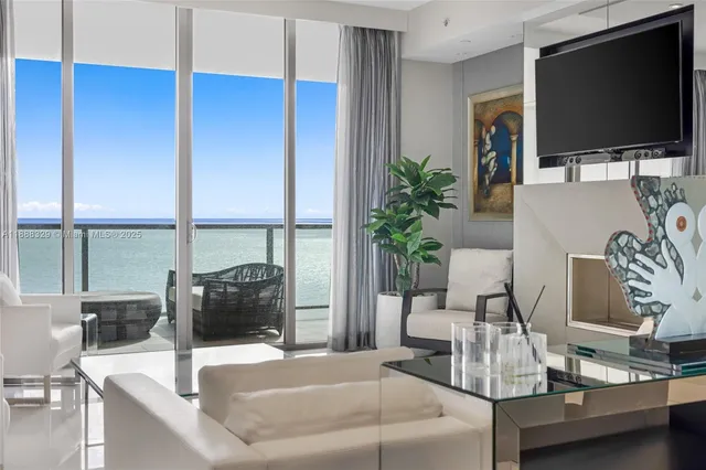 $5,250,000 | 9701 Collins Avenue, Unit 1204, Bal Harbour, FL 33154