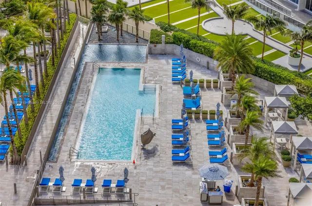 $5,250,000 | 9701 Collins Avenue, Unit 1204, Bal Harbour, FL 33154