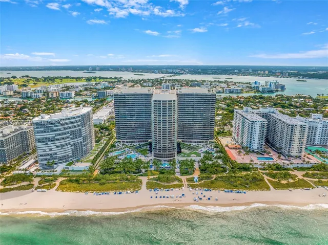 $5,250,000 | 9701 Collins Avenue, Unit 1204, Bal Harbour, FL 33154