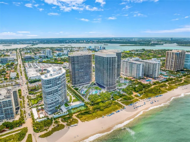 $5,250,000 | 9701 Collins Avenue, Unit 1204, Bal Harbour, FL 33154