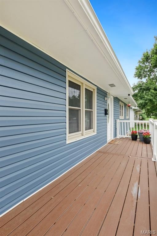77 Hannah Street Sullivan, MO 63080 - Photo 2 of 23