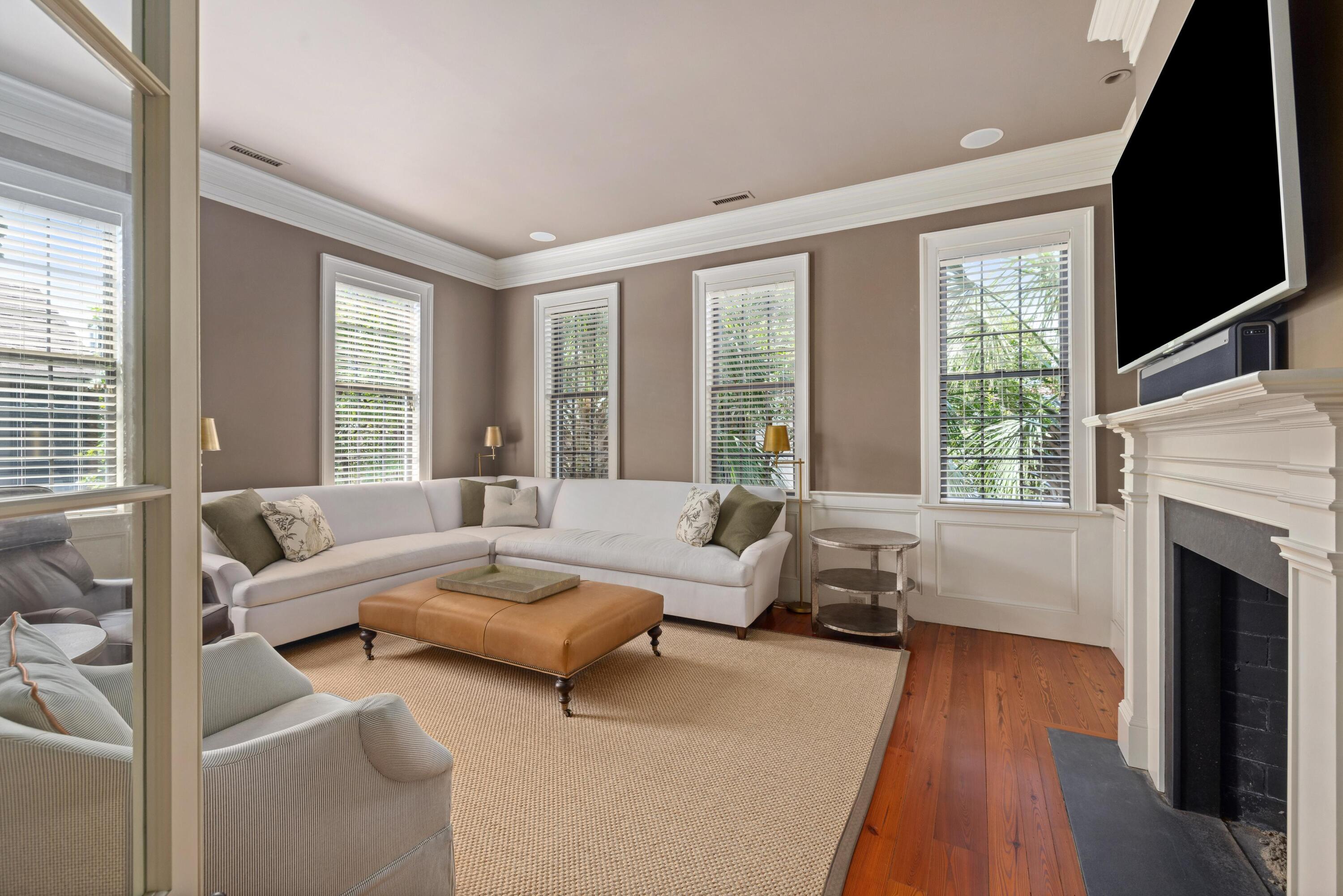23 Elliott Street Charleston, SC 29401 - Photo 21 of 59 21-Ellis_20Creek_20Photography_2023_20El