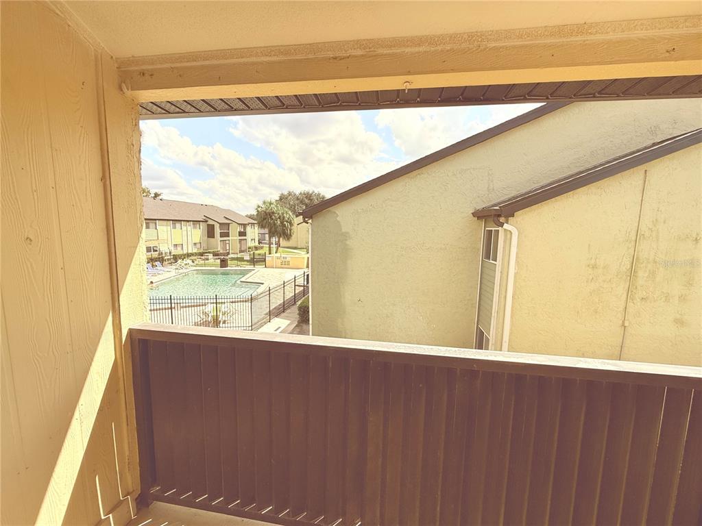 910 Lake Destiny Road, Unit E Altamonte Springs, FL 32714 - Photo 19 of 29 a view of a room with windows