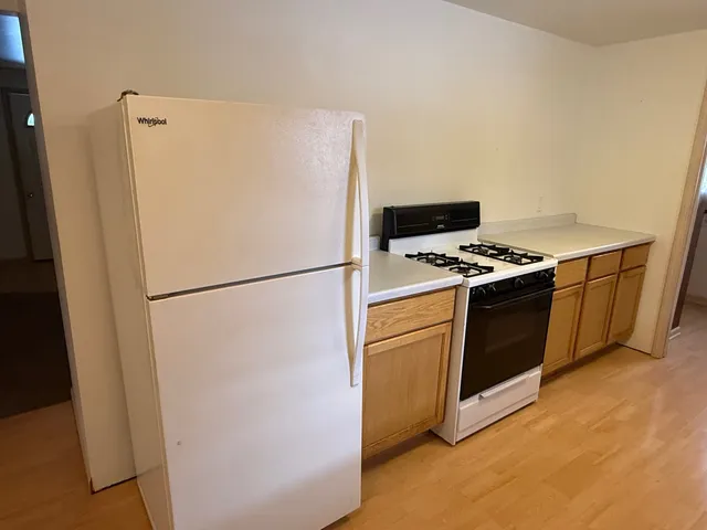 $250,000 | 740 North Elmwood Drive, Aurora, IL 60506