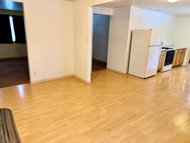 $250,000 | 740 North Elmwood Drive, Aurora, IL 60506