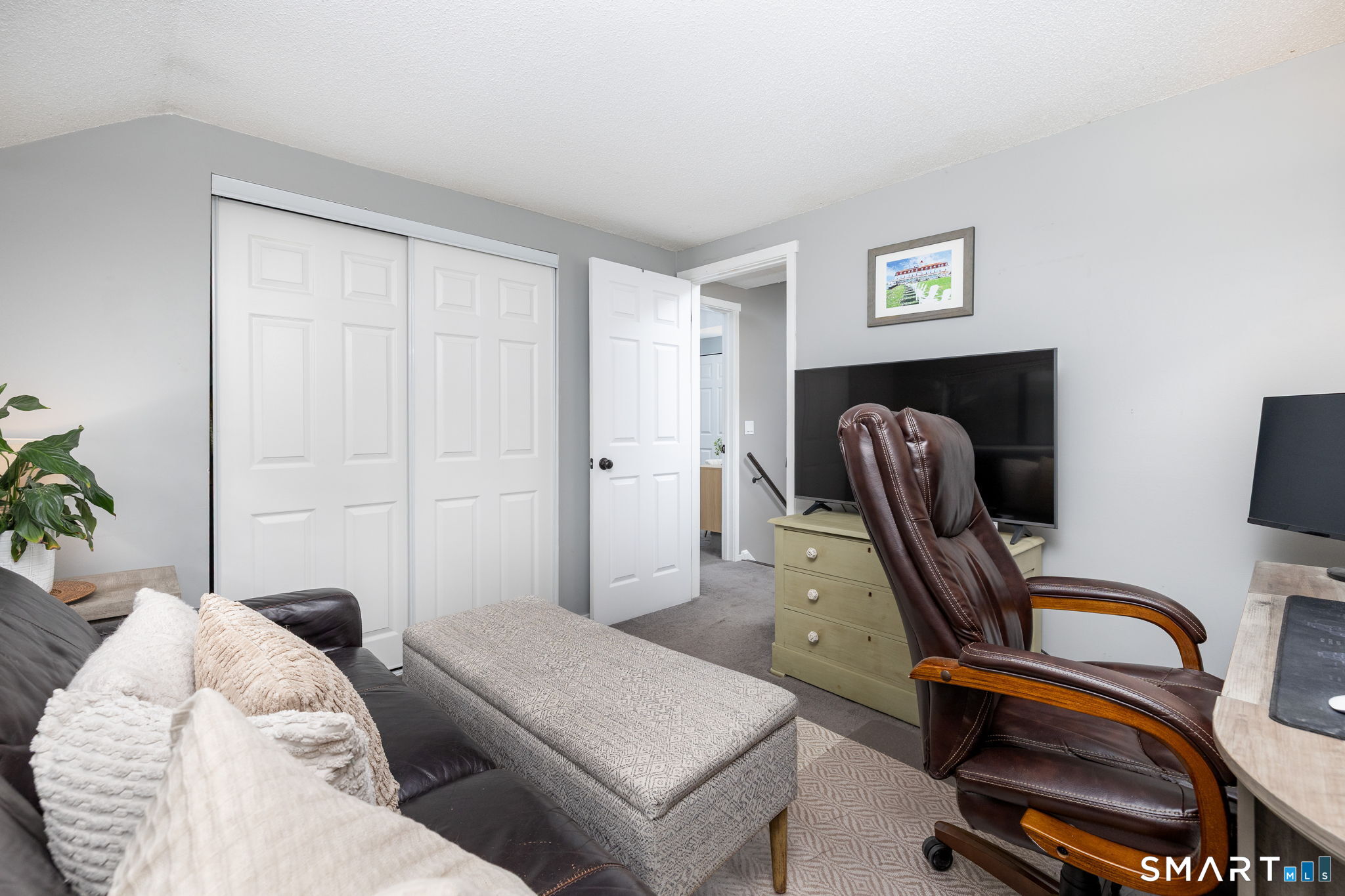 15 Gray Pine Common, Unit 15 Avon, CT 06001 - Photo 27 of 40