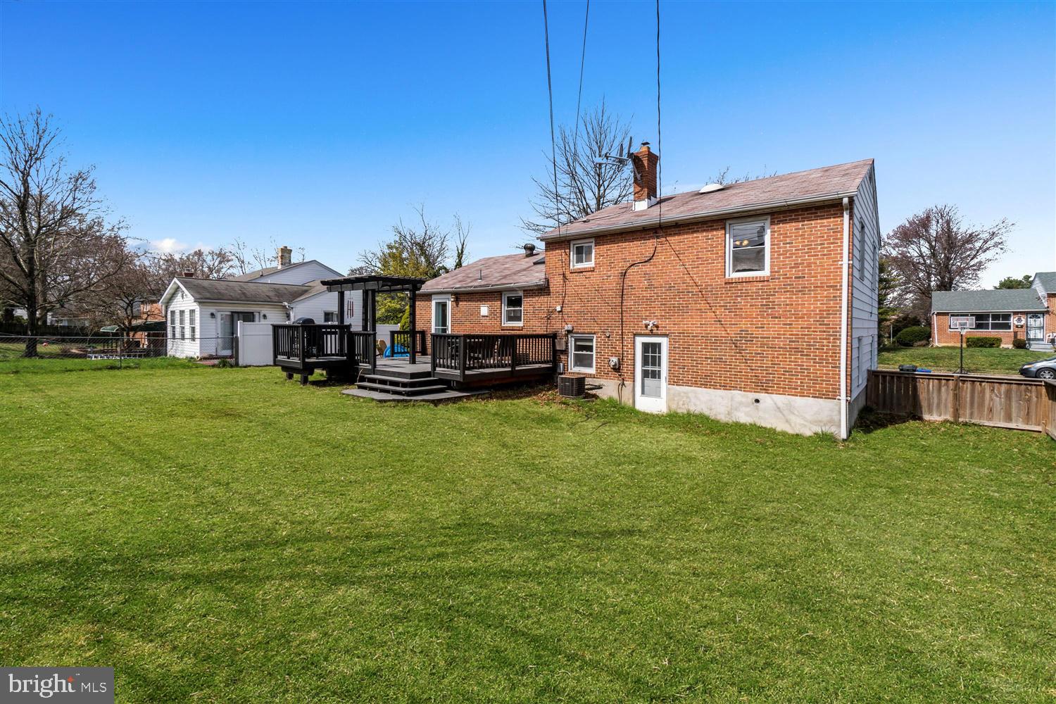 607 Olesmont Road Baltimore, MD 21228 - Photo 26 of 28 Gallery Image 26