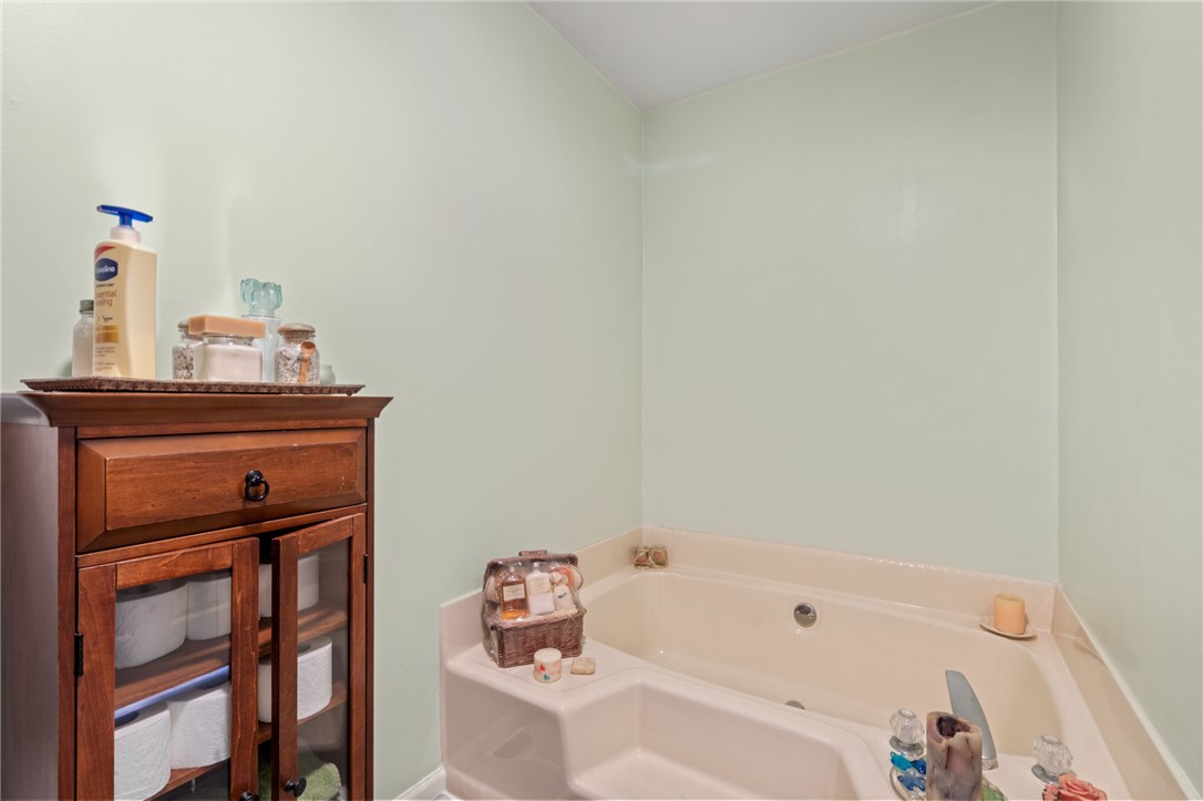 79 Coldbrook Road Little Compton, RI 02837 - Photo 19 of 30