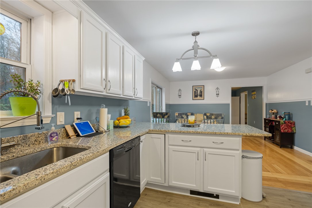 79 Coldbrook Road Little Compton, RI 02837 - Photo 6 of 30
