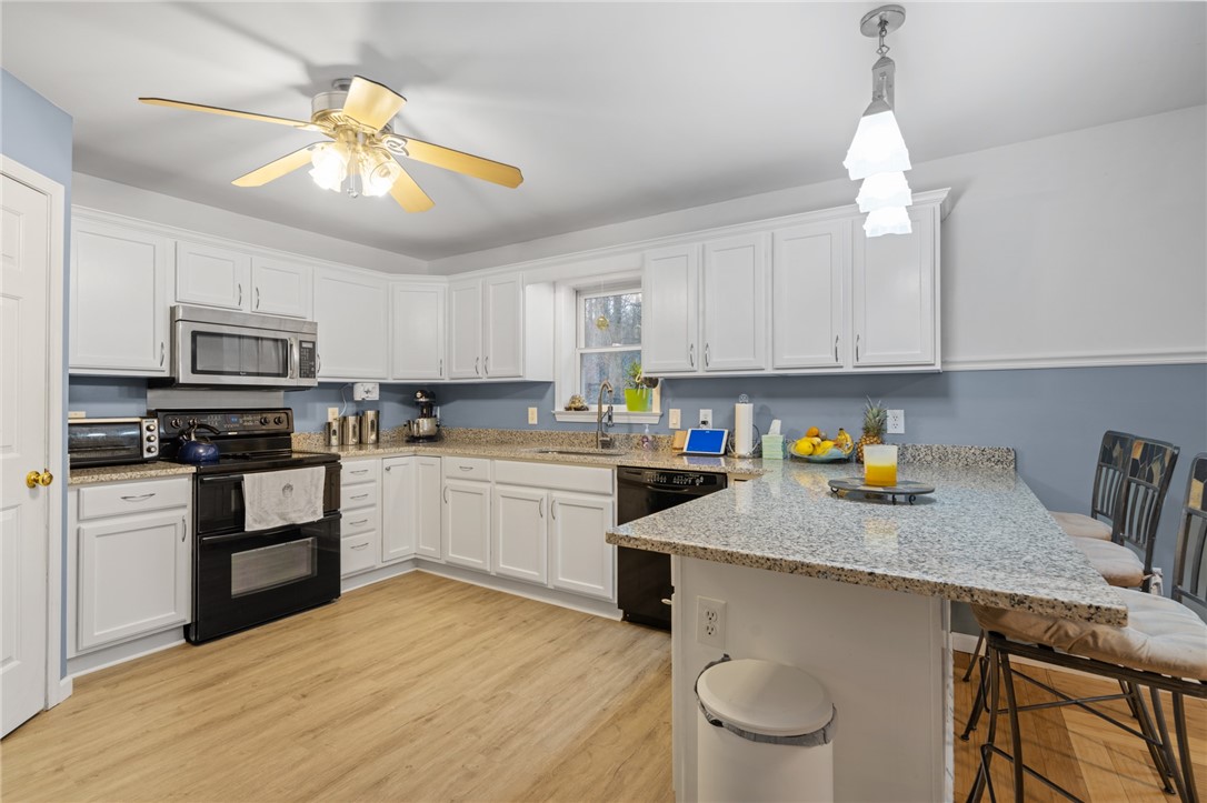 79 Coldbrook Road Little Compton, RI 02837 - Photo 7 of 30
