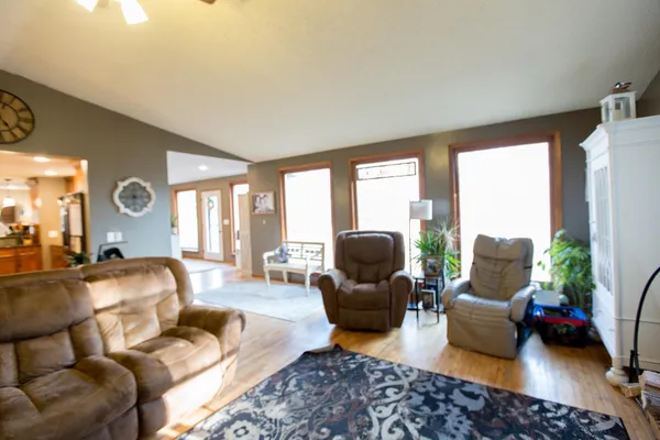 $359,900 | 1150 Highway 7, Appleton, MN 56208