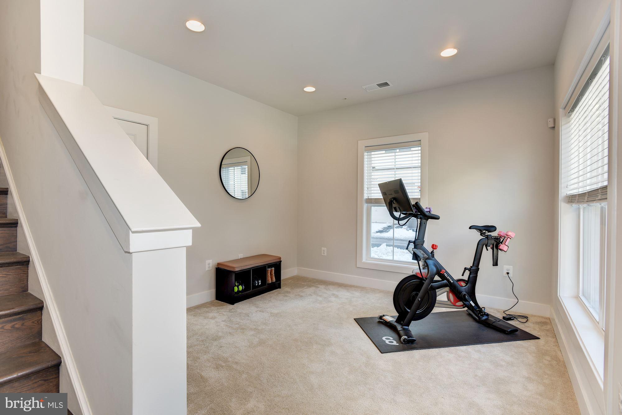 2360 Wyeth Street Silver Spring, MD 20906 - Photo 14 of 34 Family Room