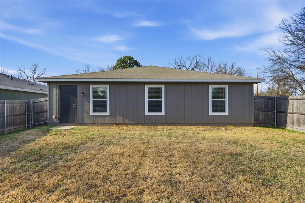 1007 East Calhoun Avenue Waco, TX 76704 - Photo 18 of 22