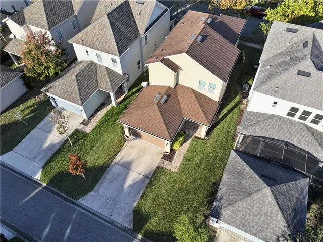 a view of outside area