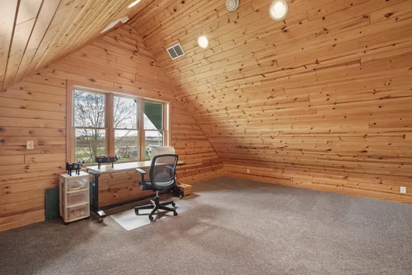 $899,999 | 9966 80th Street Southwest, Howard Lake, MN 55349