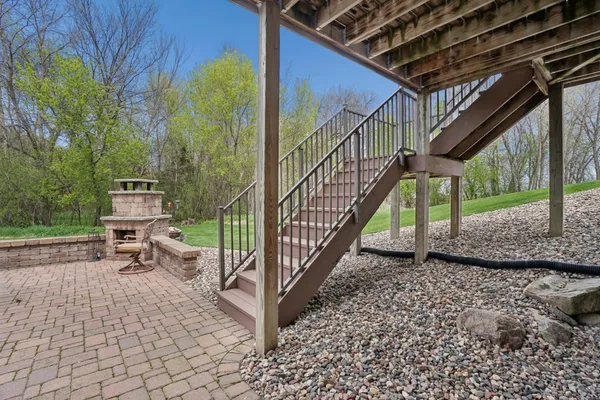 $899,999 | 9966 80th Street Southwest, Howard Lake, MN 55349