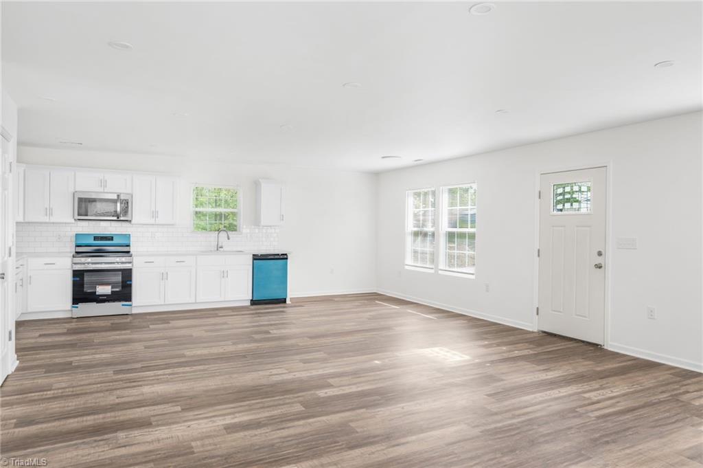 121 Mathis Street Jonesville, NC 28642 - Photo 19 of 32