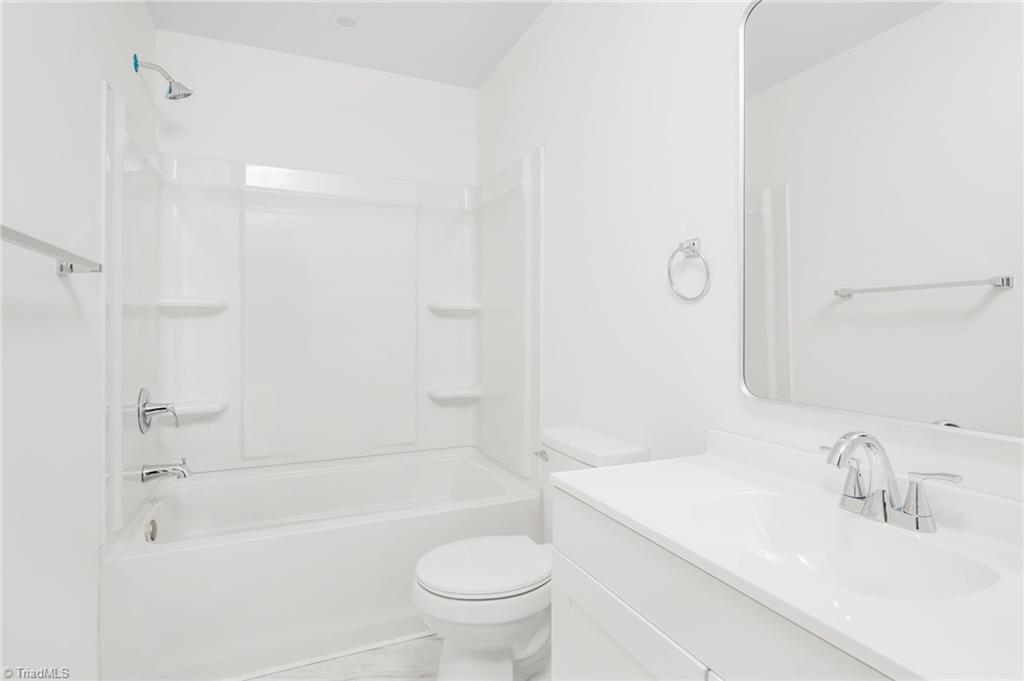 121 Mathis Street Jonesville, NC 28642 - Photo 29 of 32