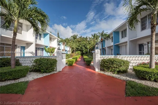$2,600 | 9455 Bay Harbor Terrace, Unit 7S, Bay Harbor Islands, FL 33154