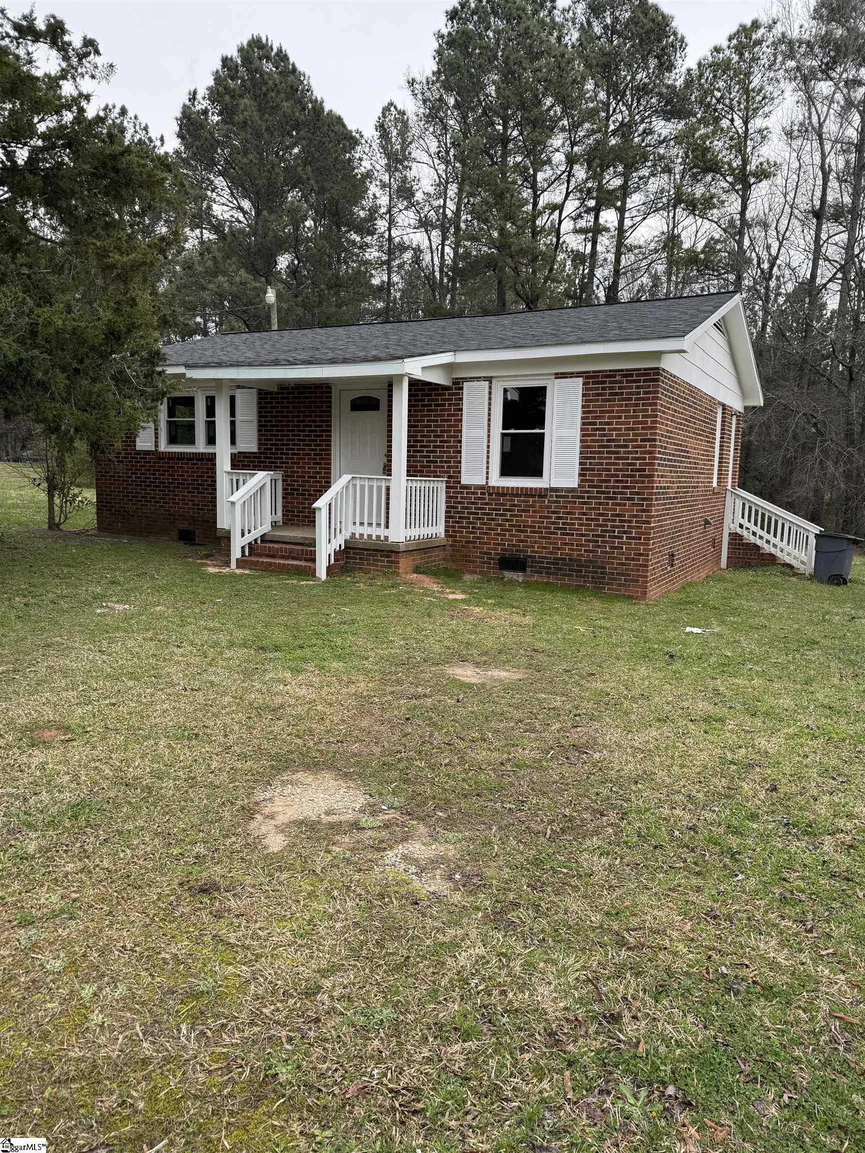 211 Brandon Road Clinton, SC 29325 - Photo 15 of 15 Gallery Image 15
