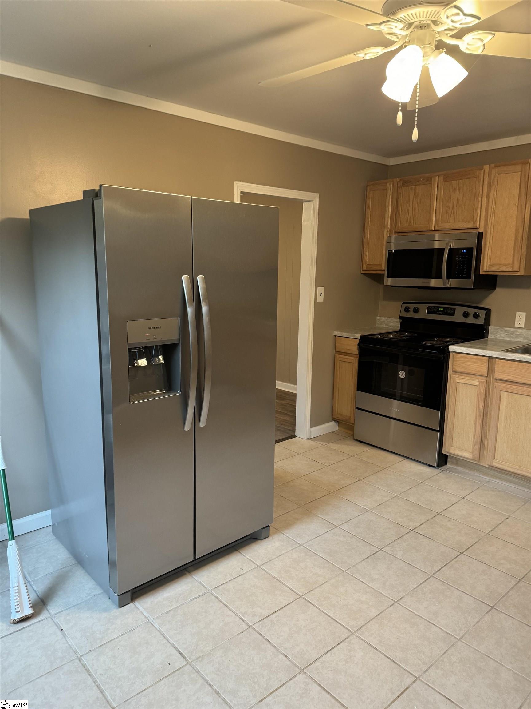 211 Brandon Road Clinton, SC 29325 - Photo 4 of 15 Gallery Image 4