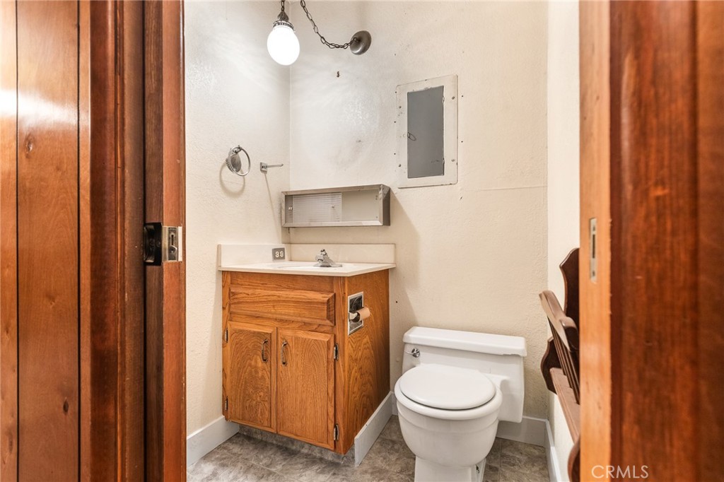 26972 Highway 189 Blue Jay, CA 92317 - Photo 13 of 25