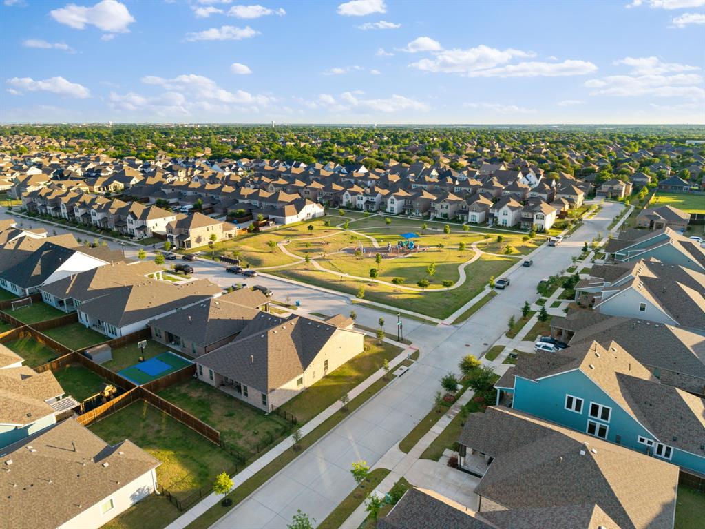 8808 Royal Star Road Rowlett, TX 75089 - Photo 37 of 40 a view of a city