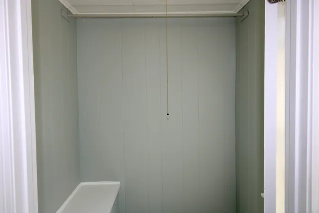 $1,900 | 12 Robinson Street, Unit 2, Stonington, CT 06379