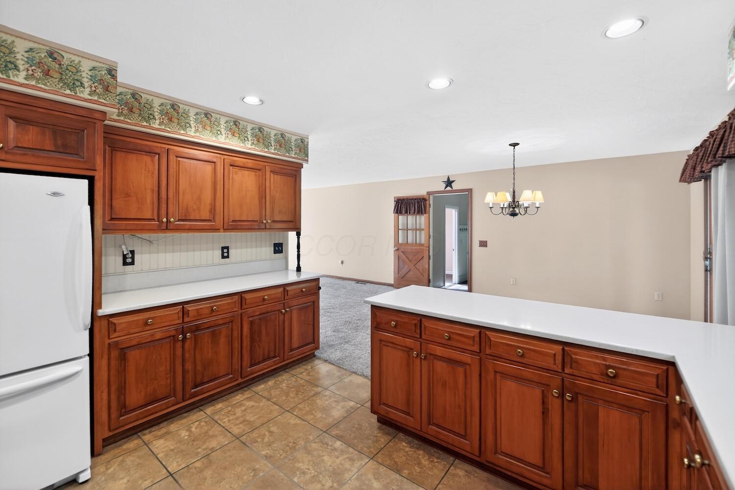 13399 Old Mansfield Road Mount Vernon, OH 43050 - Photo 14 of 51