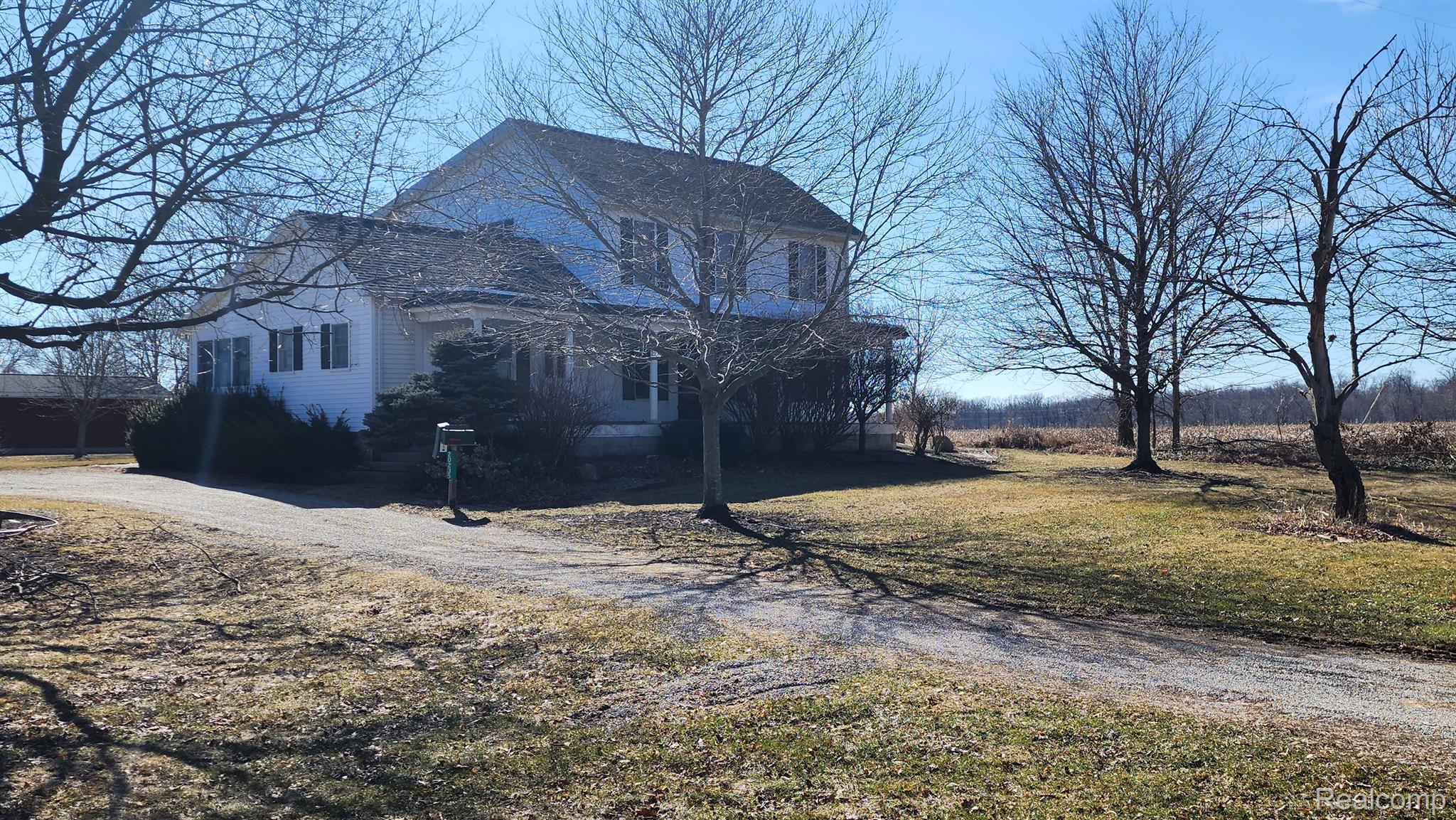 20235 Scio Church Road Chelsea, MI 48118 - Photo 4 of 45 Gallery Image 4