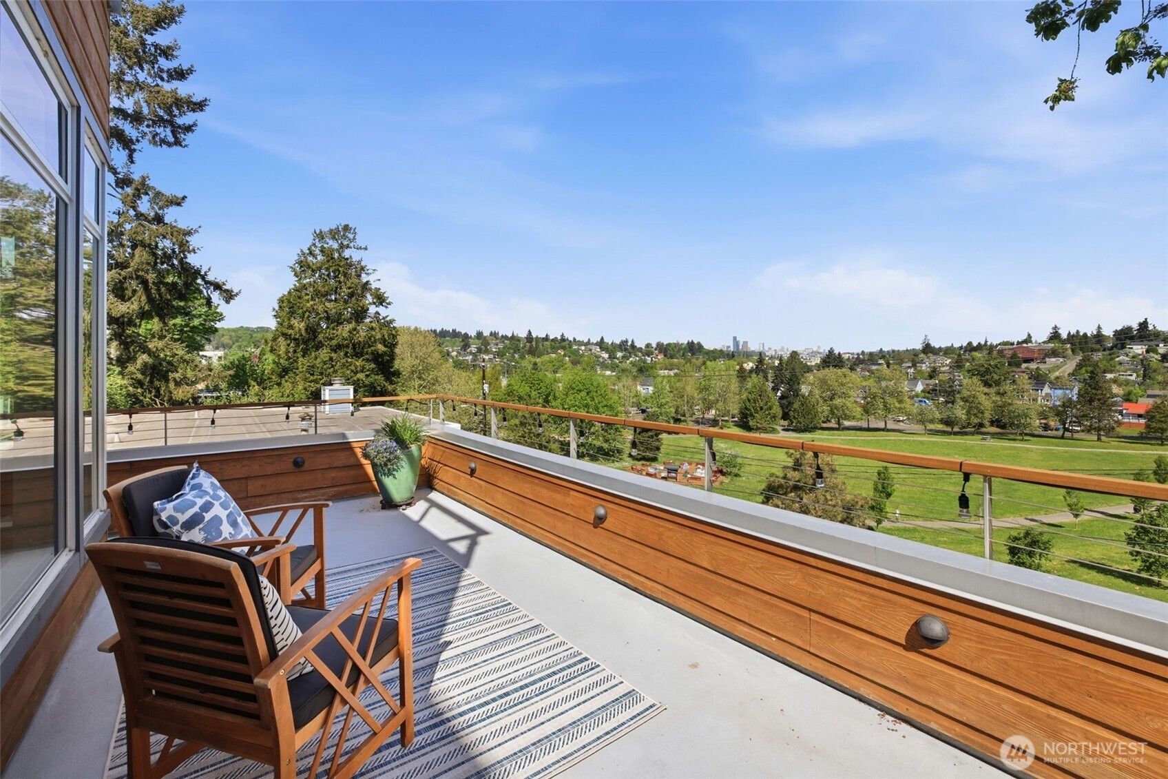 3934 South Americus Street Seattle, WA 98118 - Photo 15 of 39