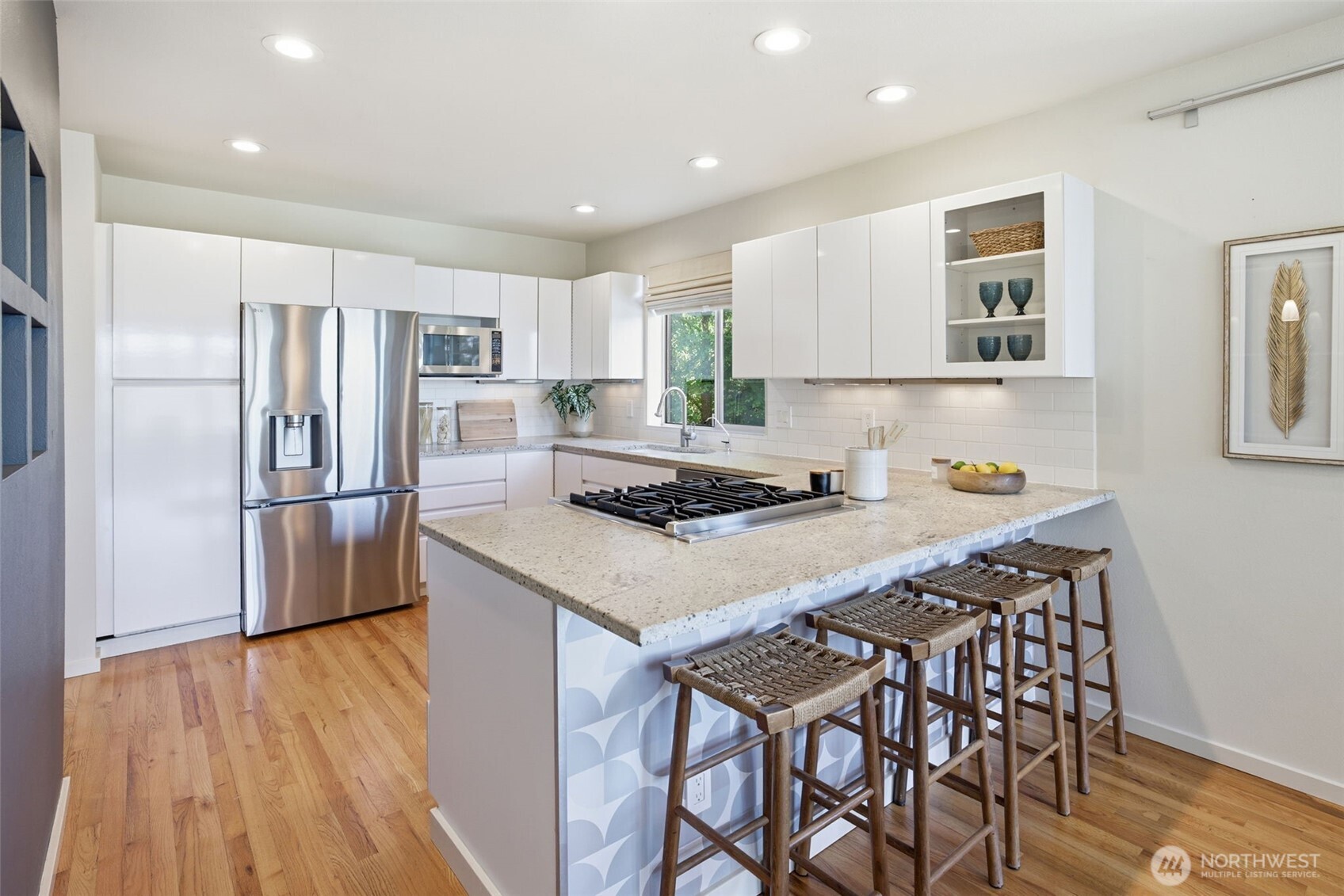 3934 South Americus Street Seattle, WA 98118 - Photo 5 of 39