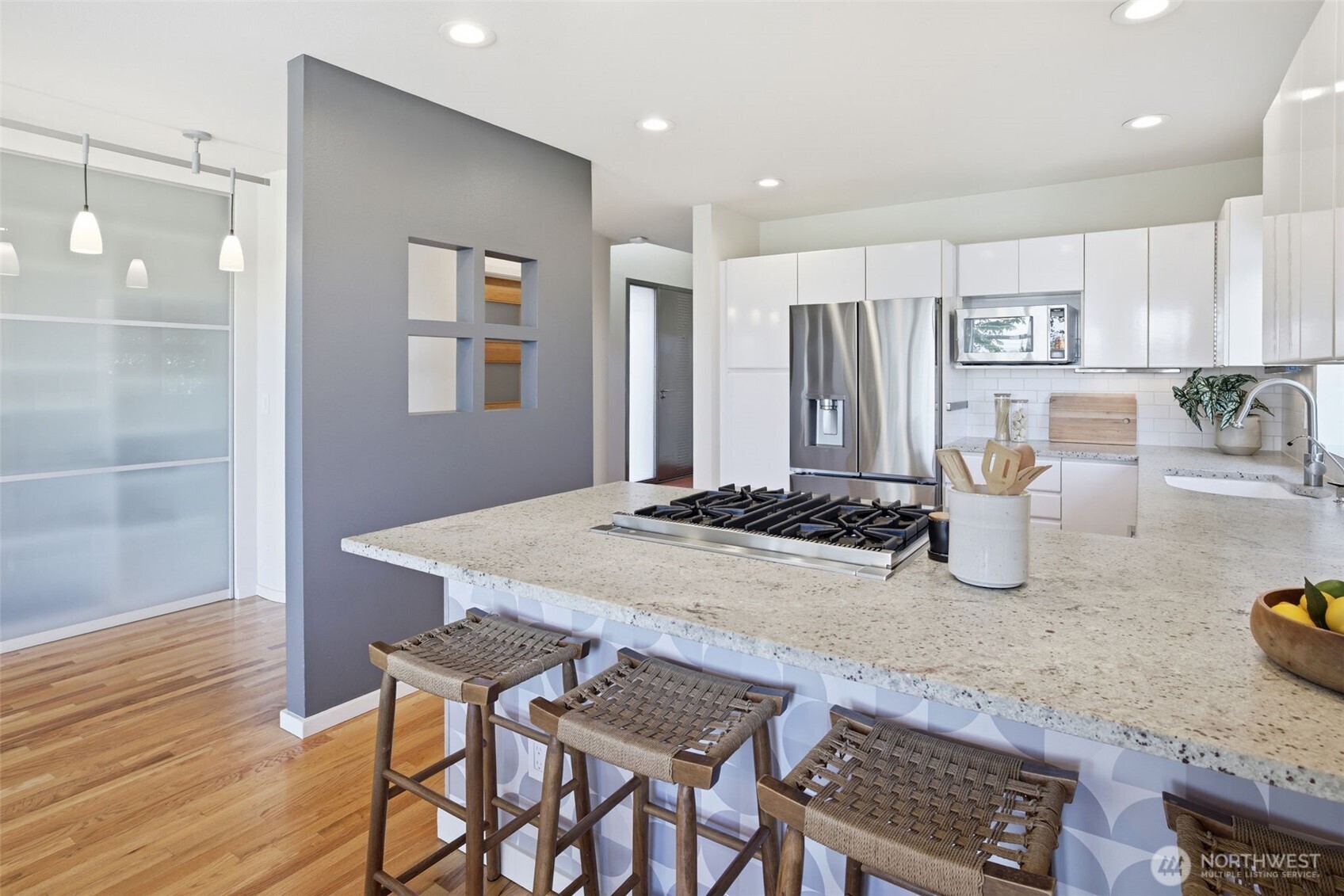 3934 South Americus Street Seattle, WA 98118 - Photo 6 of 39