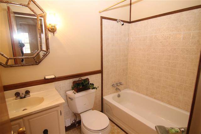 1000 Oak Drive Pendleton, SC 29670 - Photo 8 of 13 Gallery Image 8