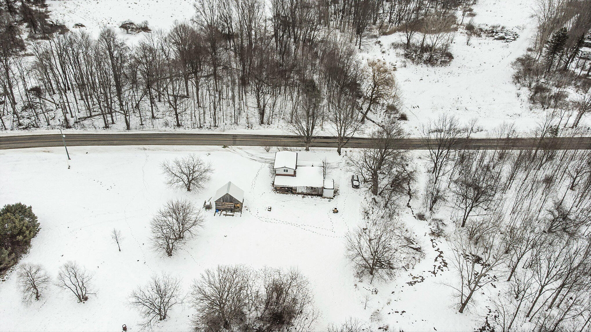 48170 Rush Lake Road Hartford, MI 49057 - Photo 17 of 28 007_dji_0119_753