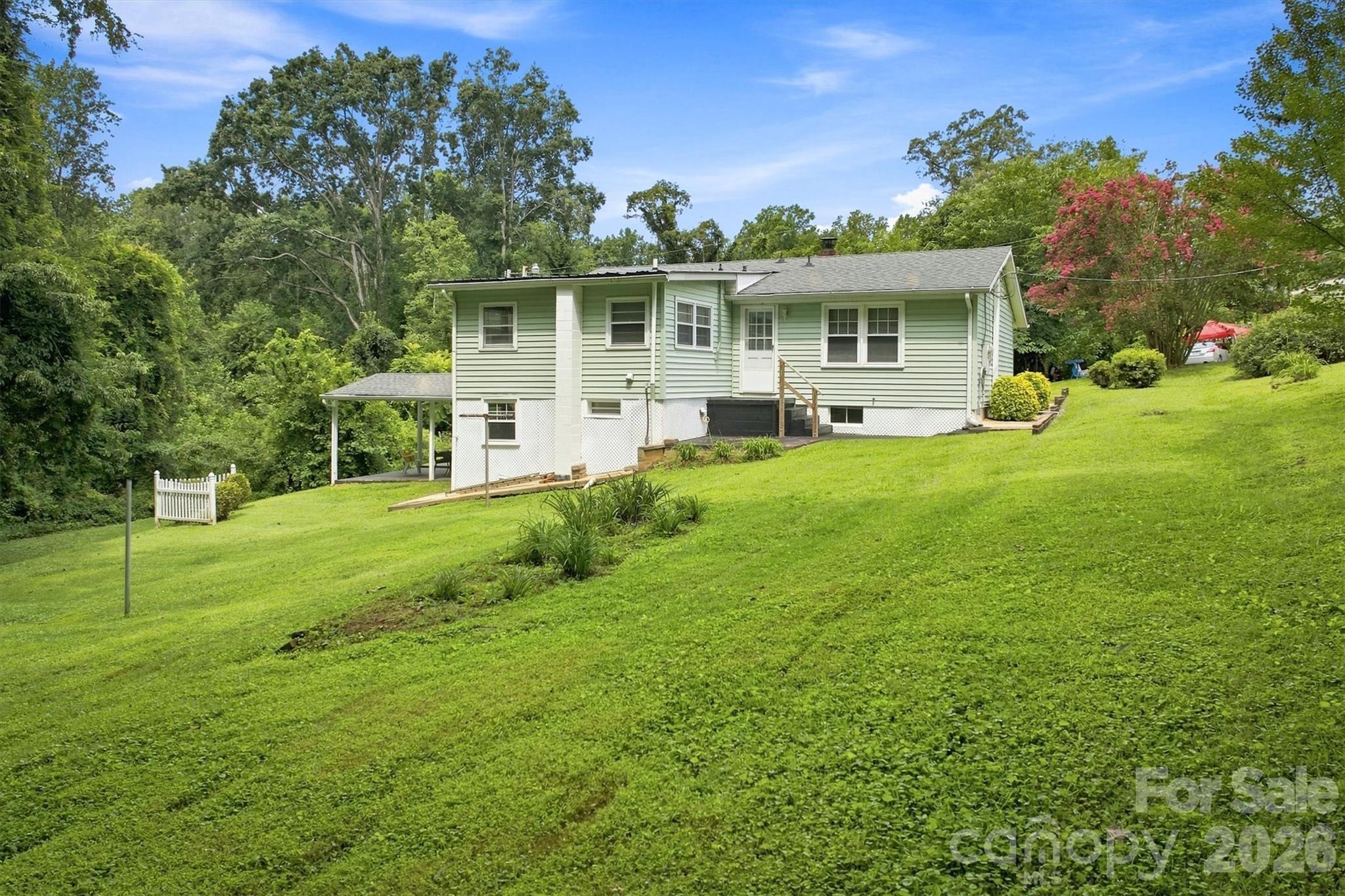 121 Rhyne Street Morganton, NC 28655 - Photo 19 of 23 Gallery Image 19