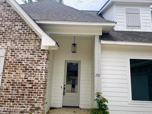$455,000 | 131 Salus Bend, Clinton, MS 39056