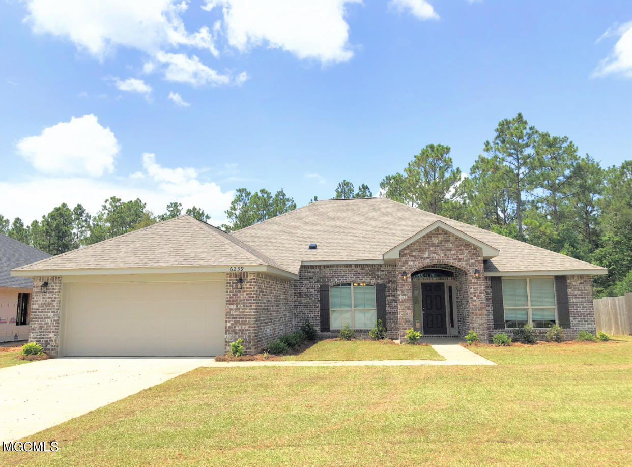 6259 Roxanne Way Biloxi, MS 39532 - Photo 1 of 25 2265B