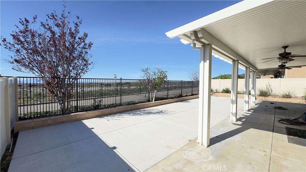 3687 White Ash Road San Bernardino, CA 92407 - Photo 28 of 29 a view of a backyard