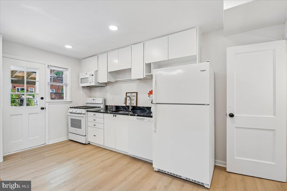 1612 Hardwick Road Baltimore, MD 21286 - Photo 12 of 35