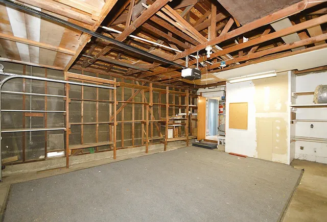 $424,850 | 3860 East Rialto Avenue, Fresno, CA 93726