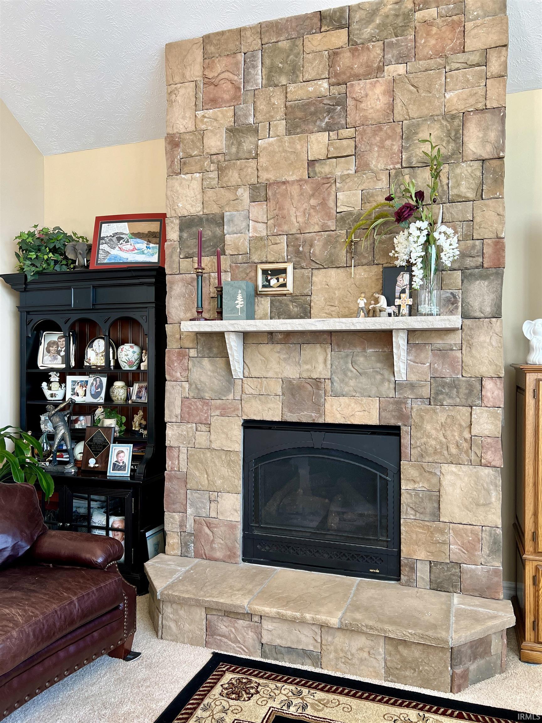 2128 Wolfs Point Drive Rochester, IN 46975 - Photo 13 of 32