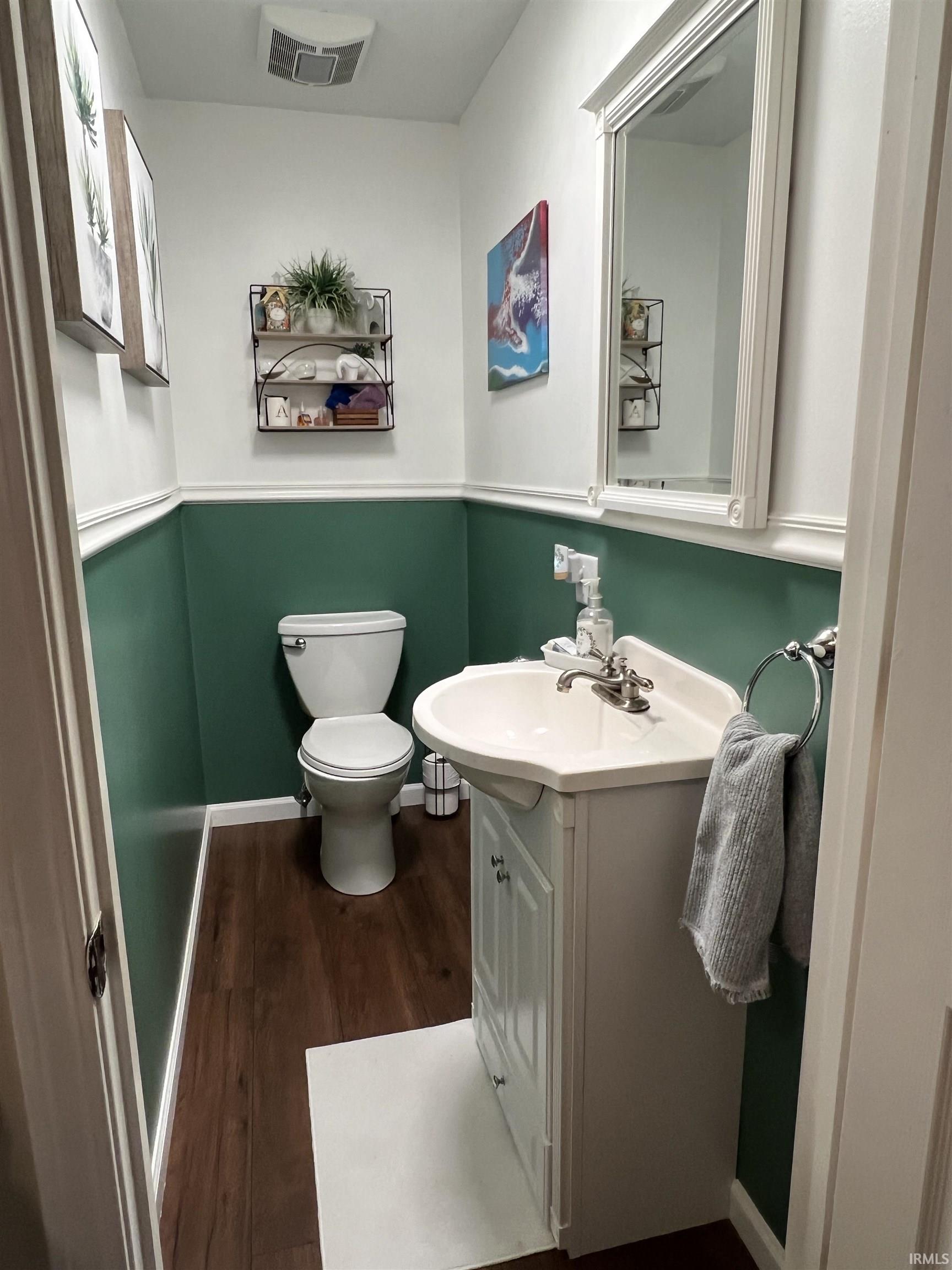 2128 Wolfs Point Drive Rochester, IN 46975 - Photo 23 of 32