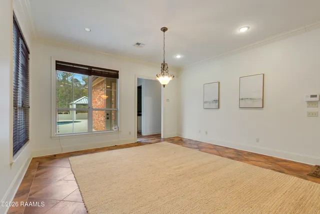 $620,000 | 122 Maple Grove Lane, Youngsville, LA 70592