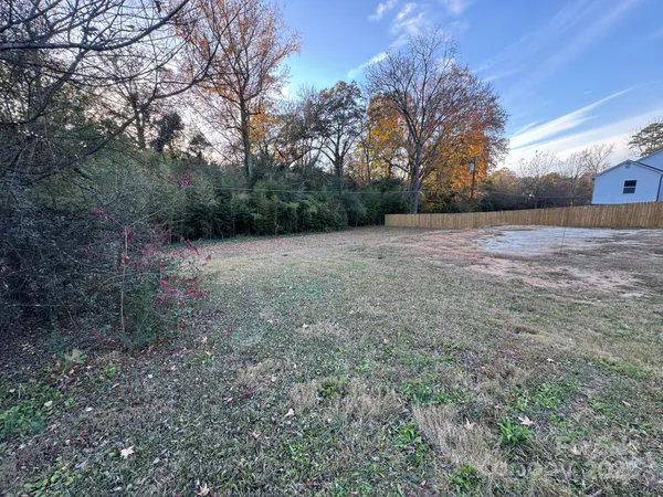 a view of an outdoor space and a yard