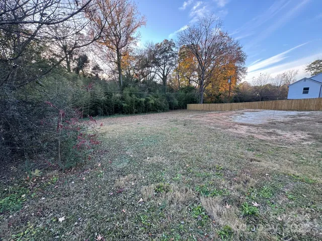 a view of an outdoor space and a yard