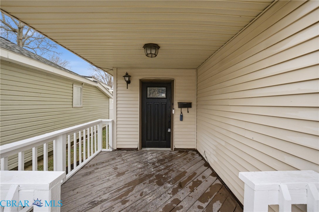 733 Spruce Street Hampton, VA 23661 - Photo 2 of 29 Property entrance with a deck