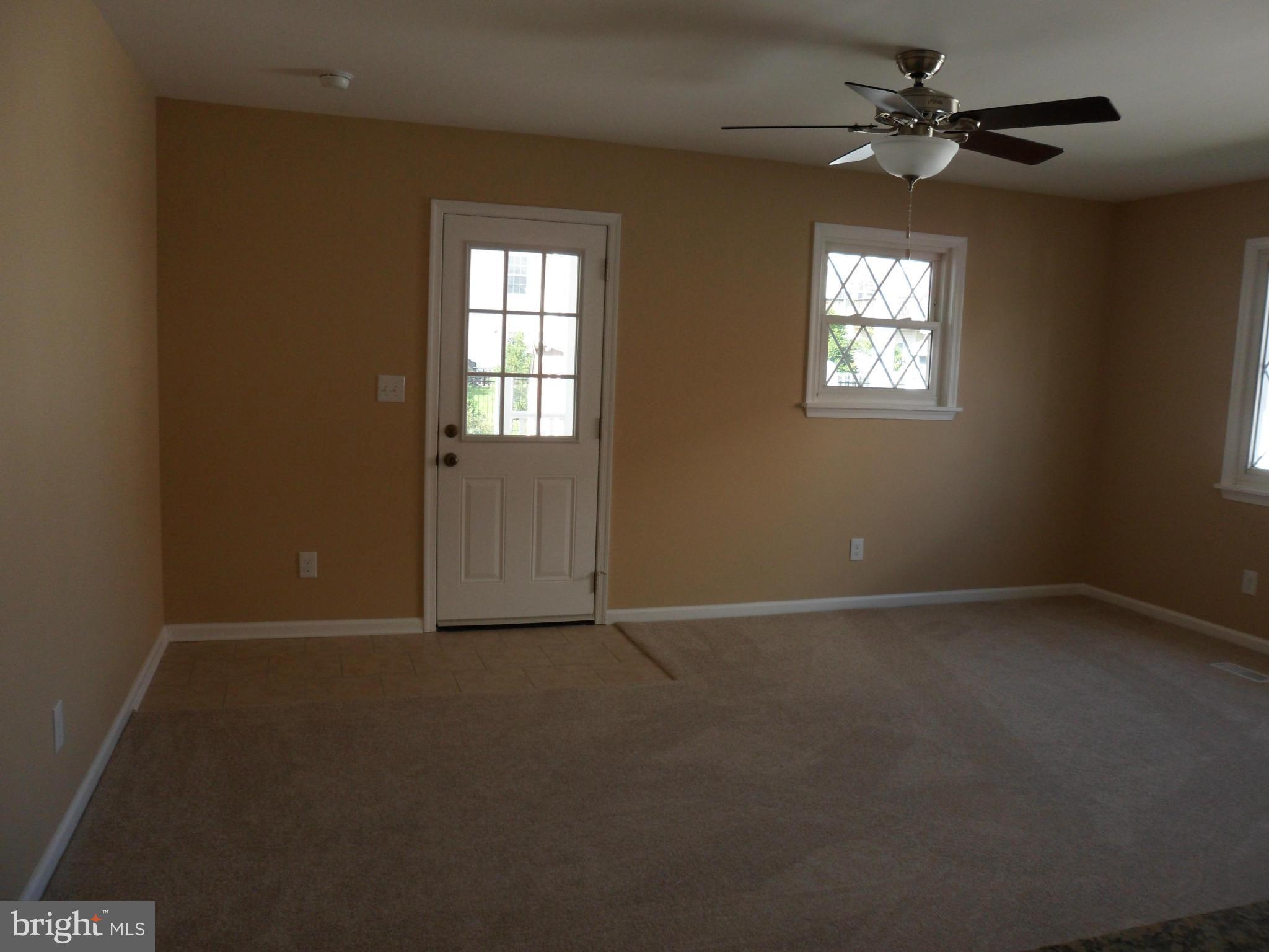 816 Lannerton Road Baltimore, MD 21220 - Photo 13 of 30 Family Room