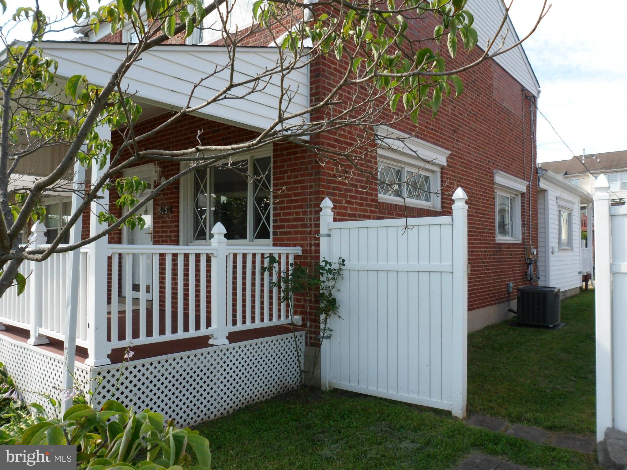 816 Lannerton Road Baltimore, MD 21220 - Photo 3 of 30 Exterior (Front)
