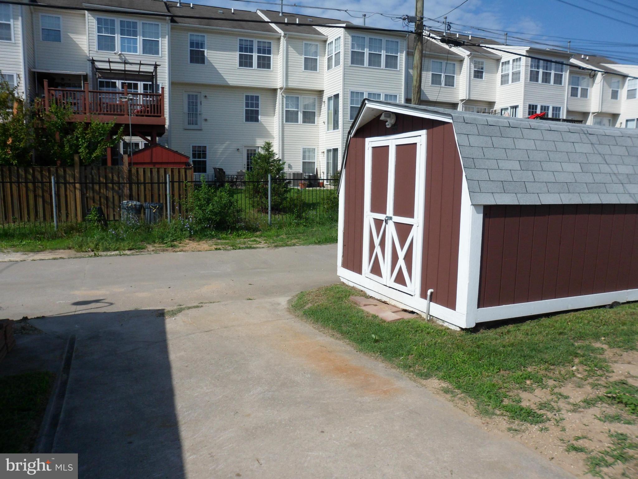 816 Lannerton Road Baltimore, MD 21220 - Photo 6 of 30 Exterior (Rear)